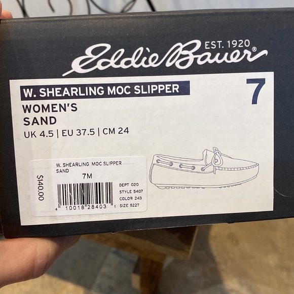 🆕 Eddie Bauer Women’s Shearling Moc Slippers - Picture 7 of 8